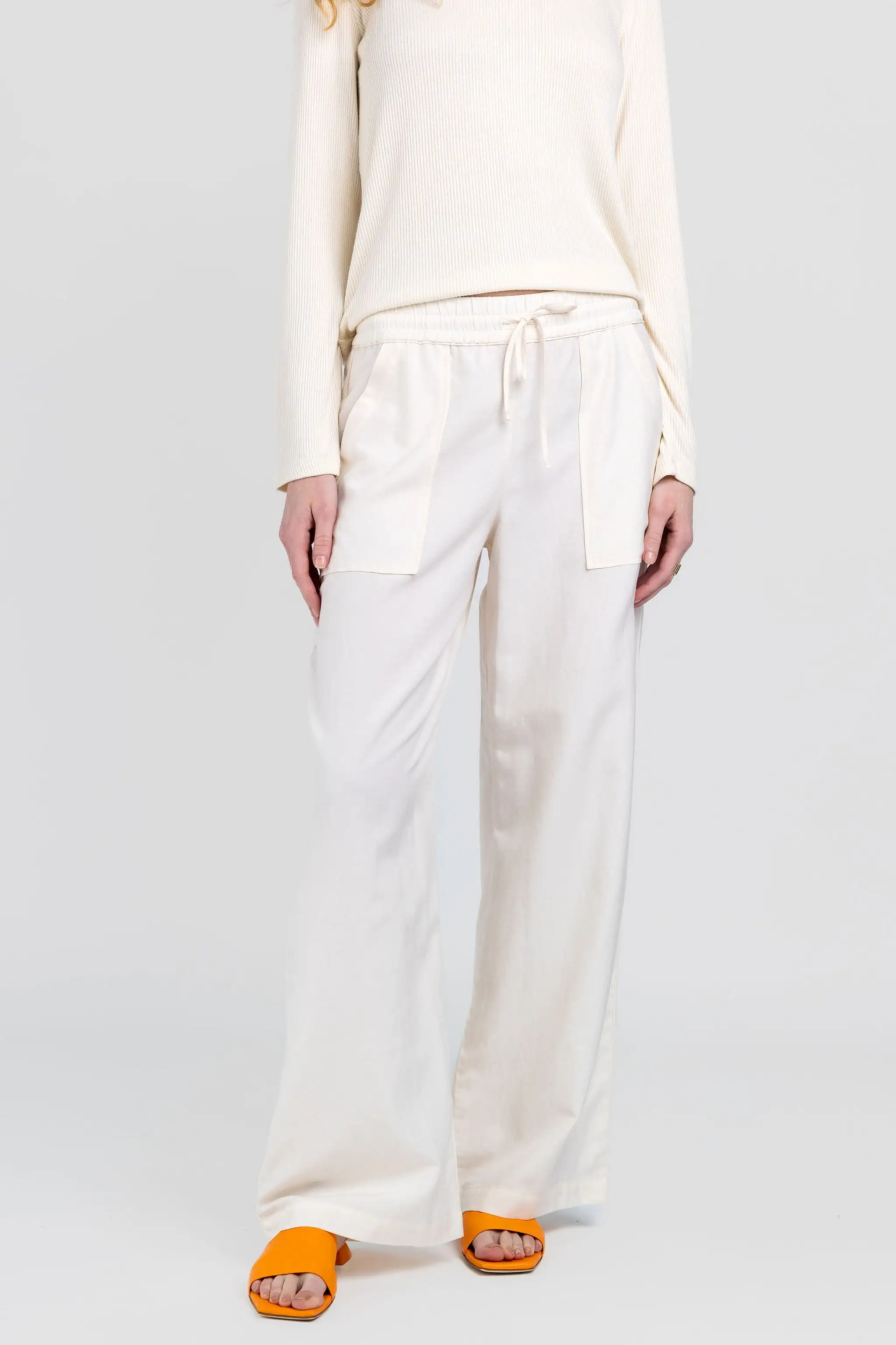 Baxter Drawstring Wide Leg Pant in Gardenia