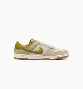 Dunk Low Mens Lifestyle Shoe - Sail/Pacific Moss/Cream/Limestone