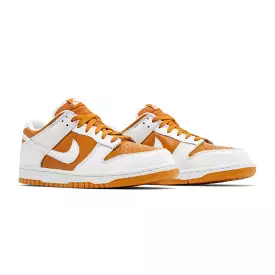 Dunk Low Reverse Curry