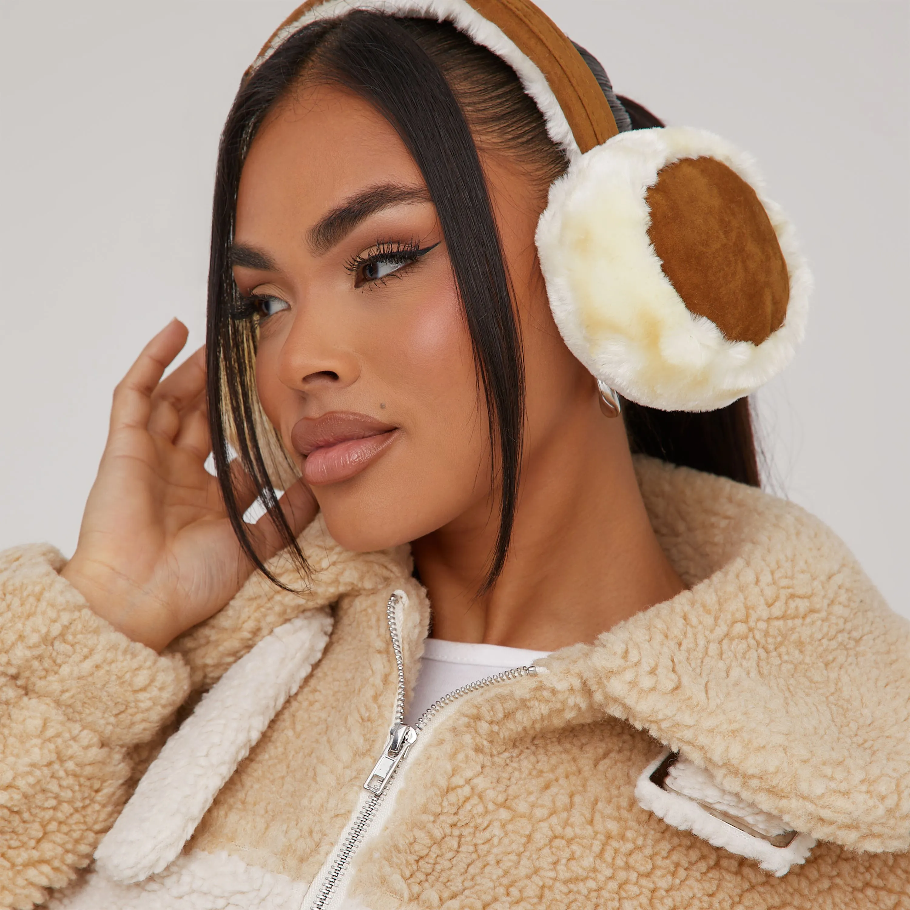 Earmuffs In Chestnut Brown Faux Fur And Suede