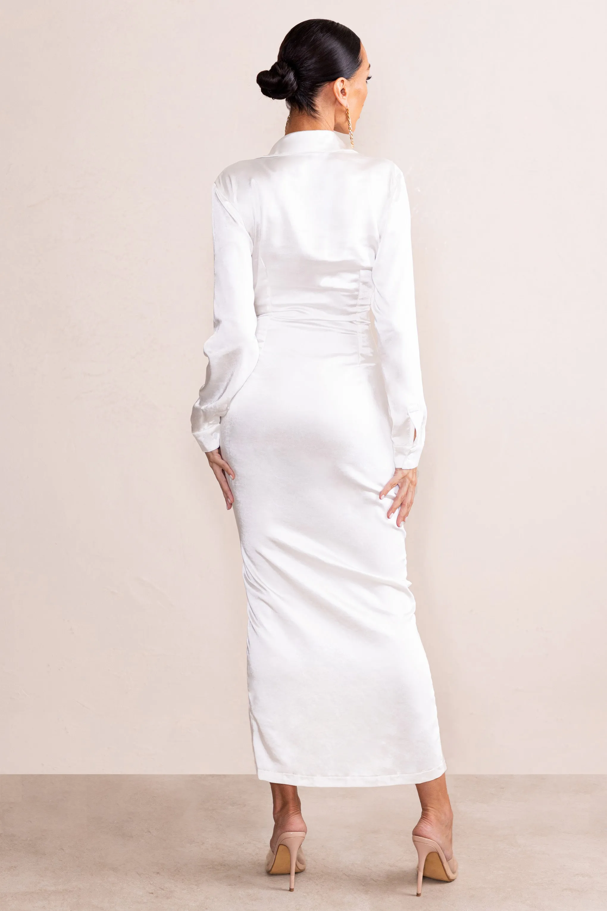 Oasis | Off White Satin Plunge Neck Long Sleeves Maxi Dress