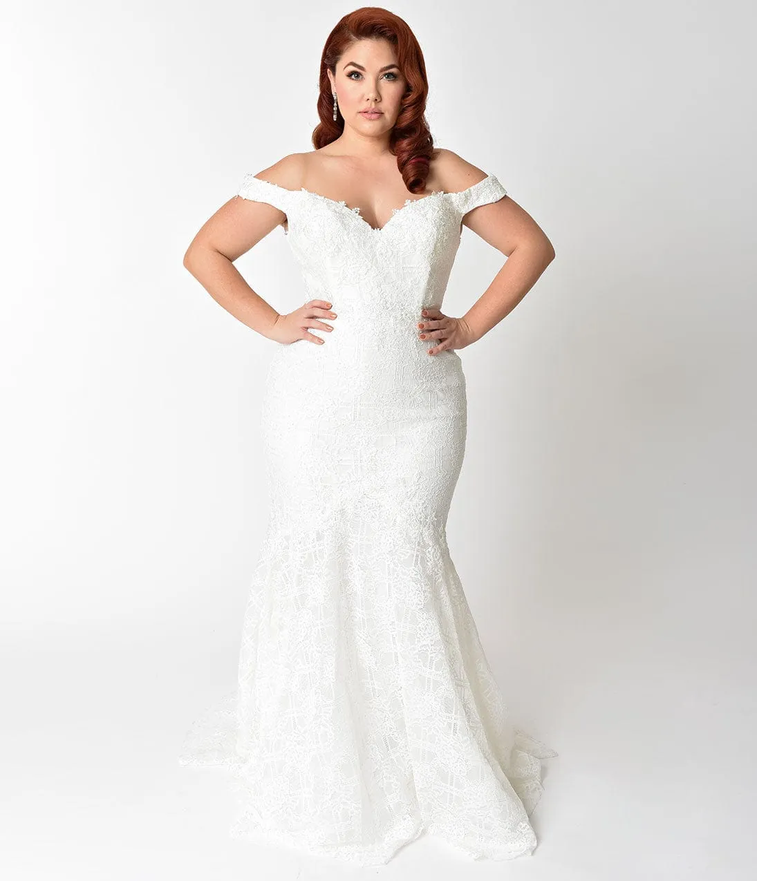 Plus Size Ivory Floral Lace Pearl Beaded Mermaid Wedding Gown