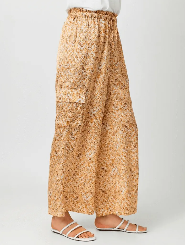 Satin Printed Wide Leg Cargo Pant in Gold MIx