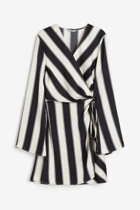 Satin wrap dress - V-neck - Long sleeve - Cream/Black striped - Ladies | H&M GB