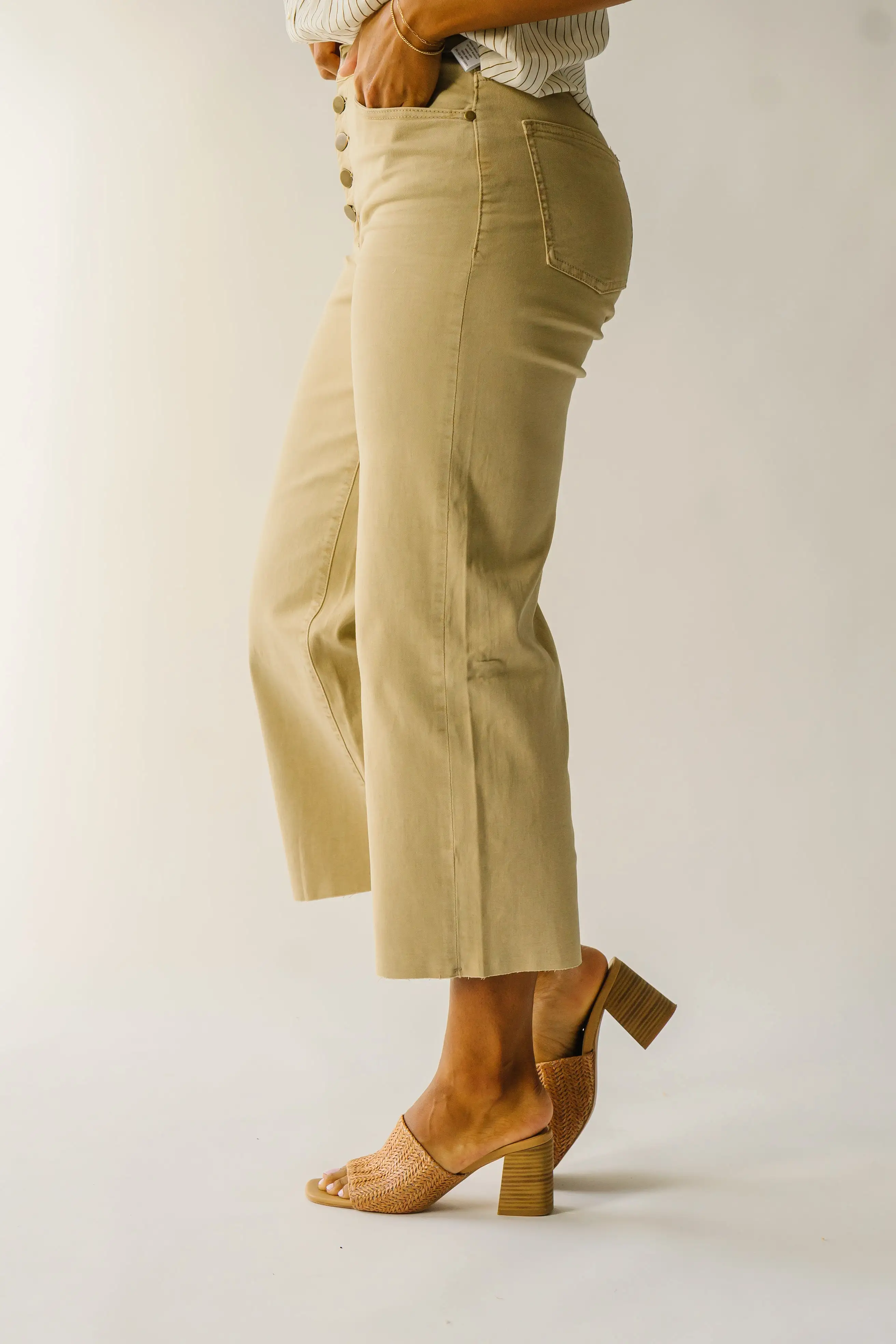 The Colbert Wide Leg Pant in Khaki