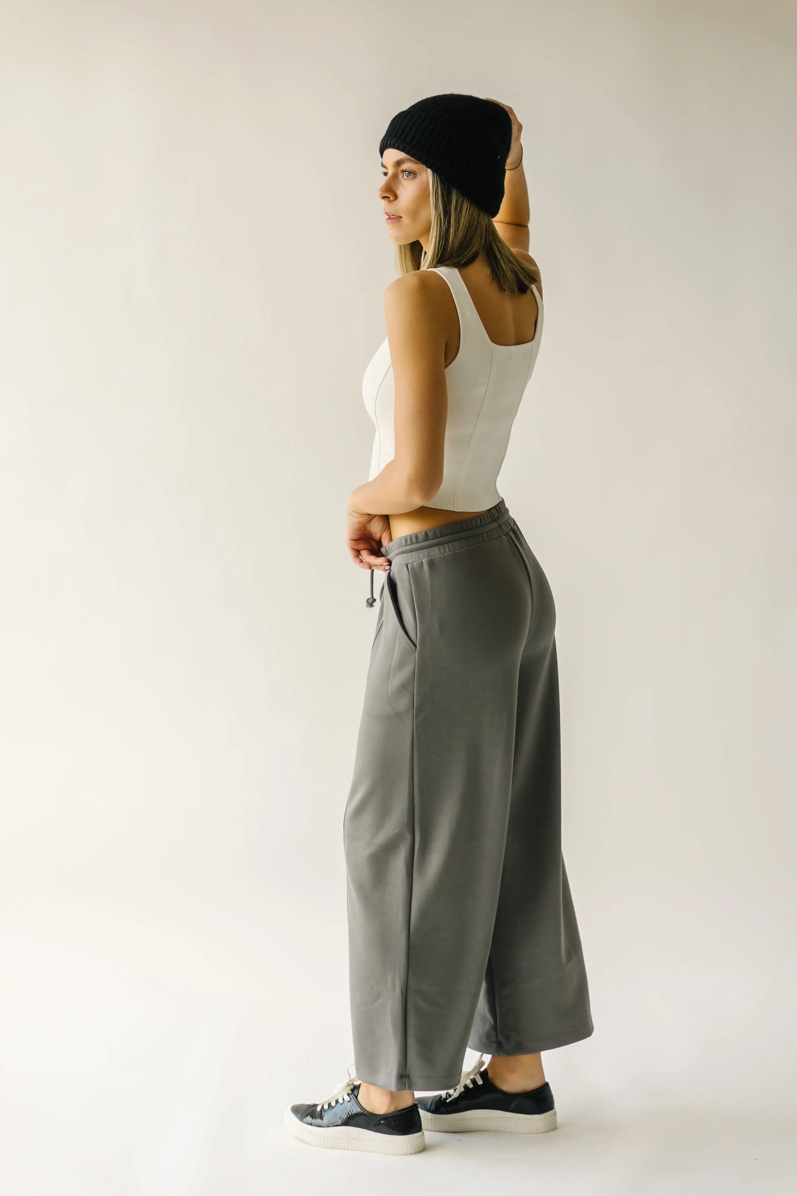 The Mazzara Wide Leg Pant in Charcoal