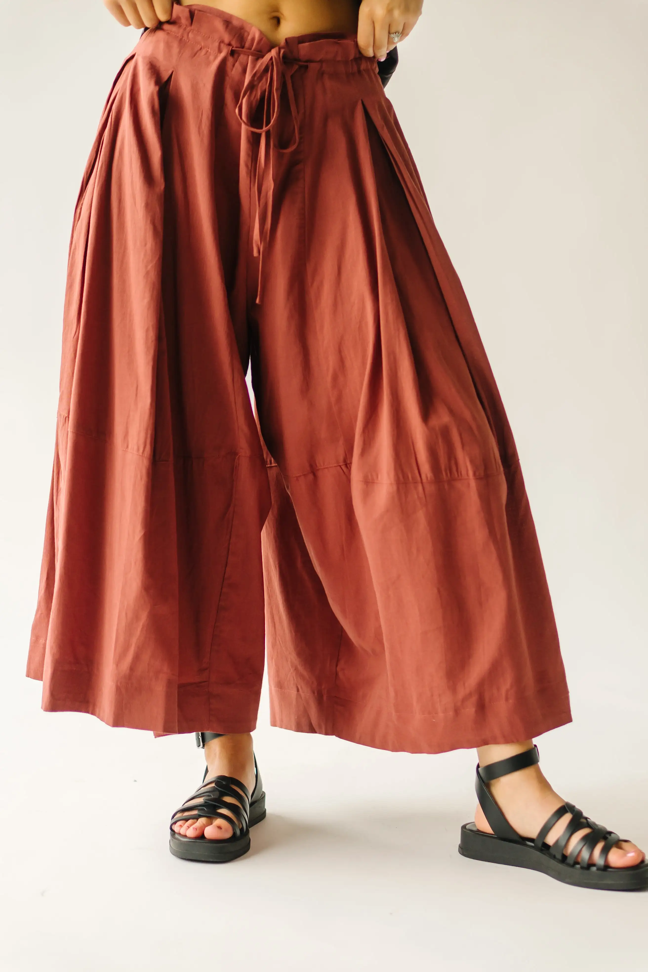 The Melhart Wide Leg Pant in Rust