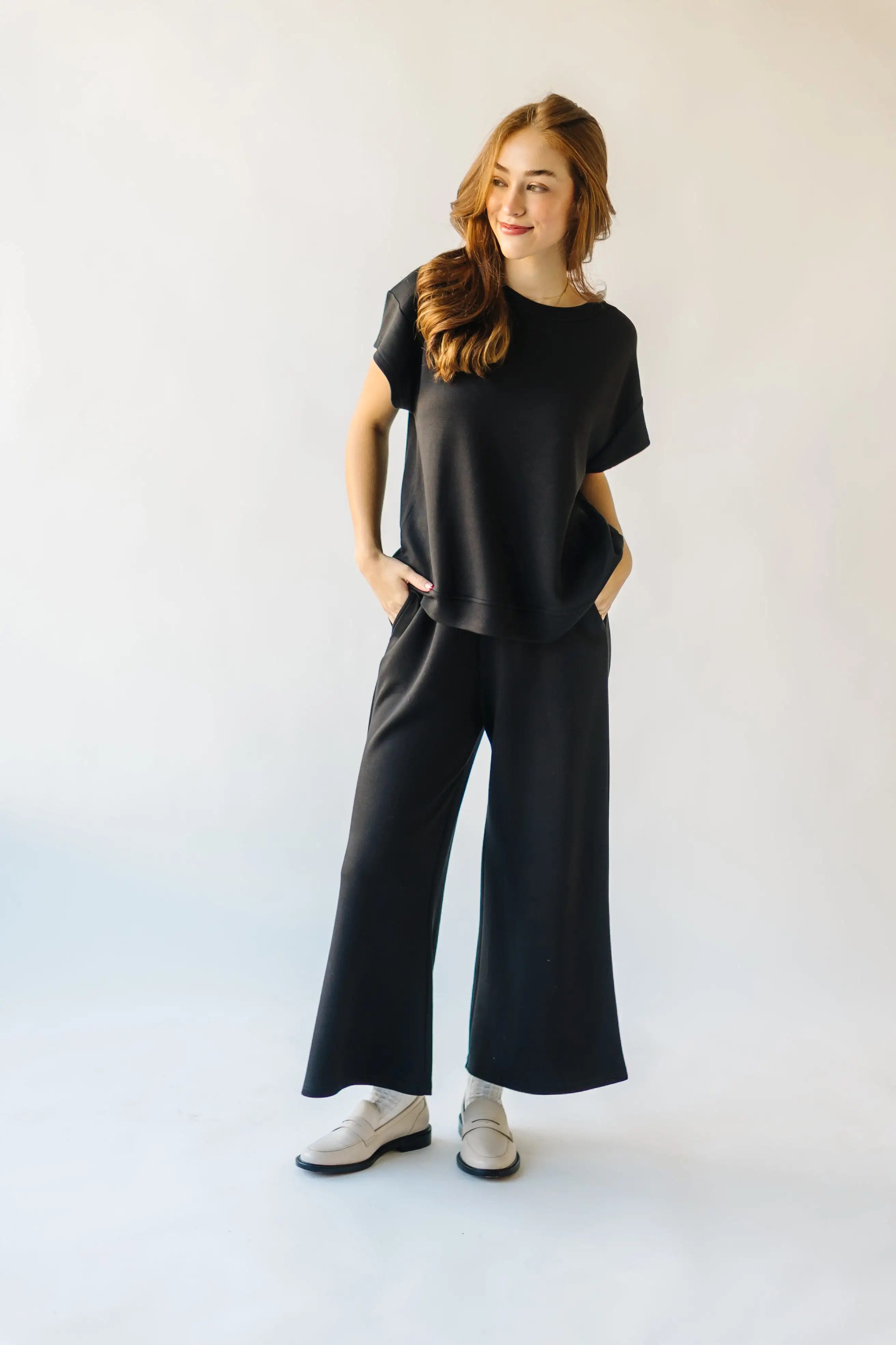 The Ronnie Basic Wide Leg Pant in Black