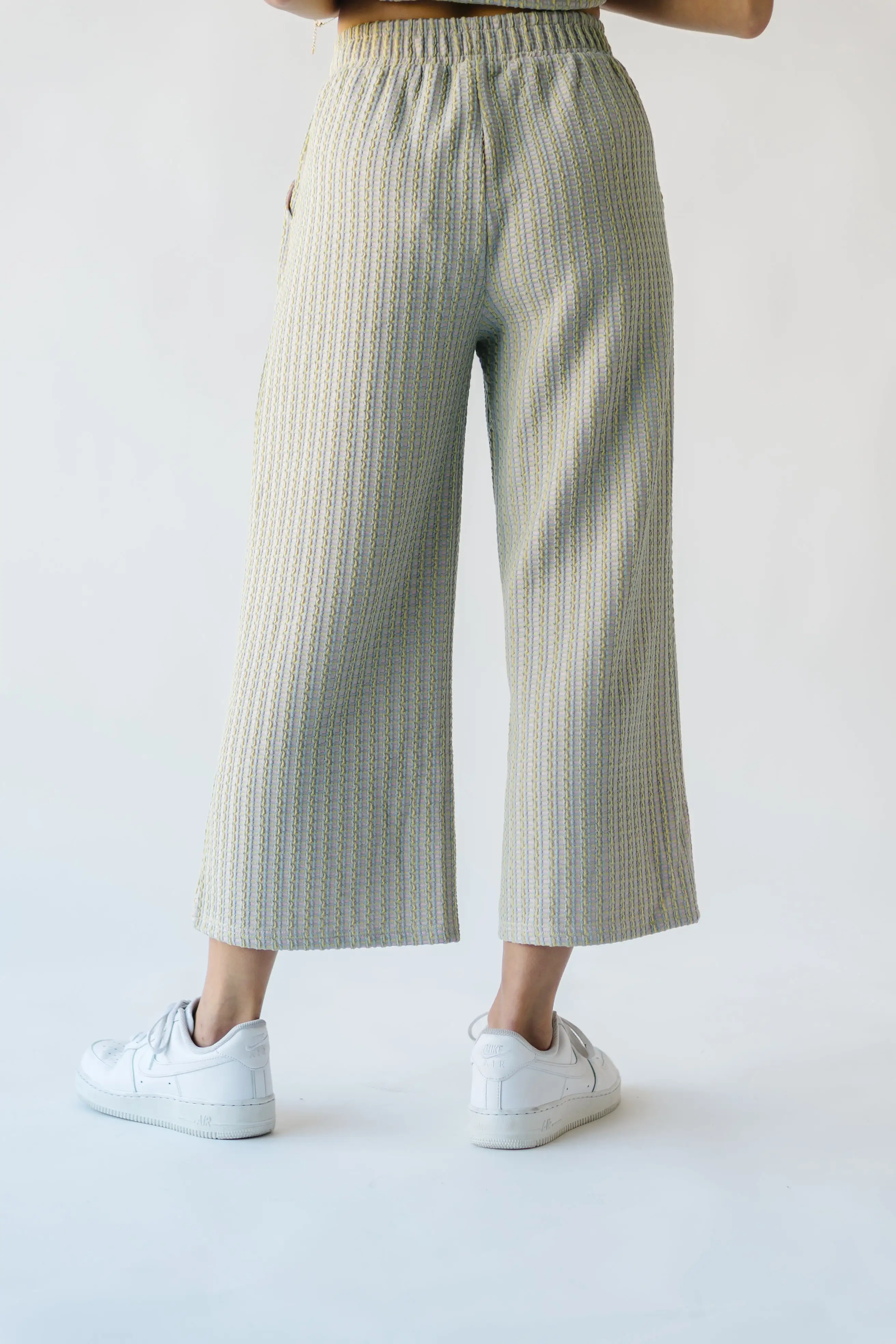 The Ronnie Woven Wide Leg Pant in Blue