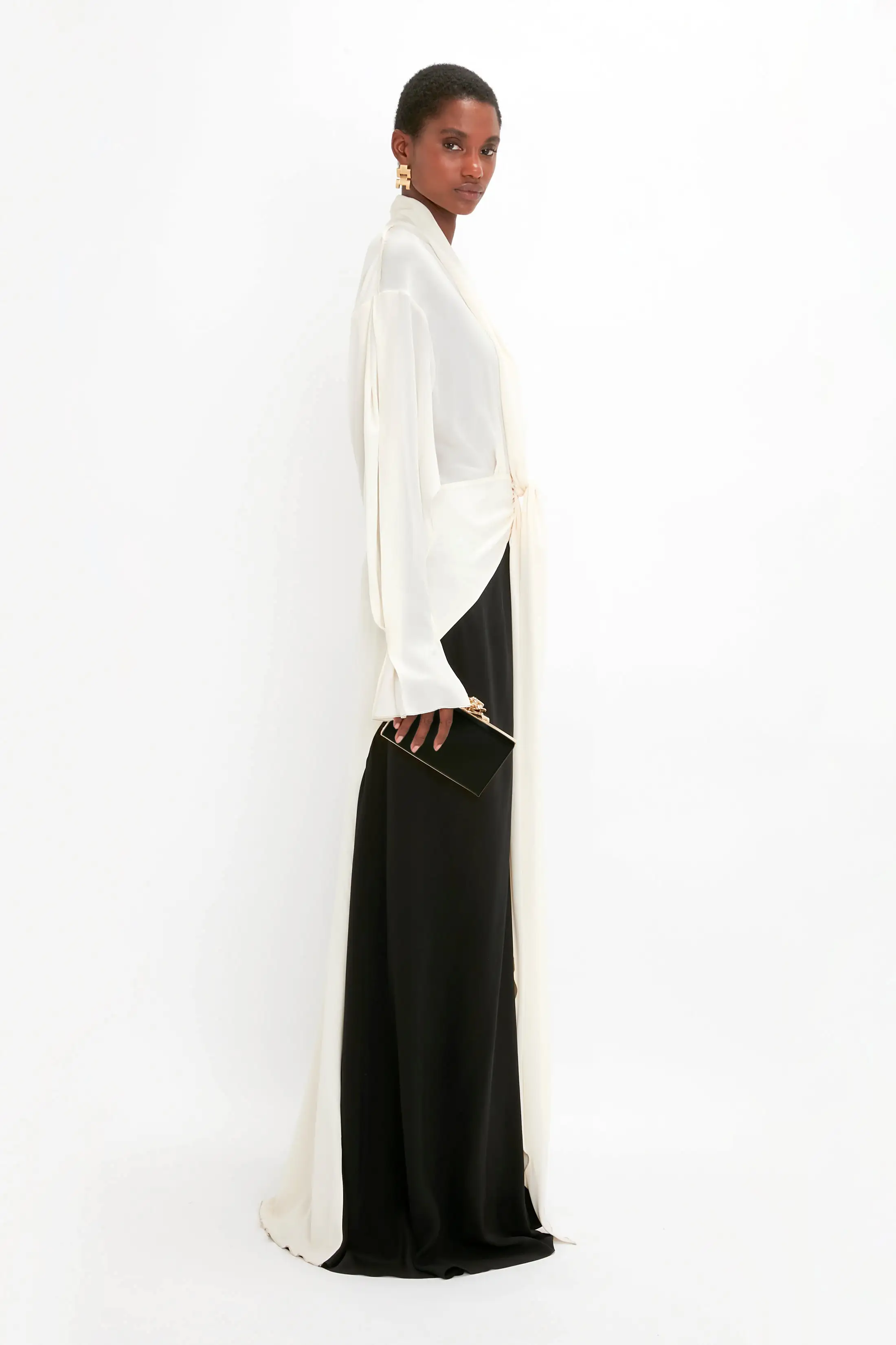 Tie Detail Gown In Vanilla-Black