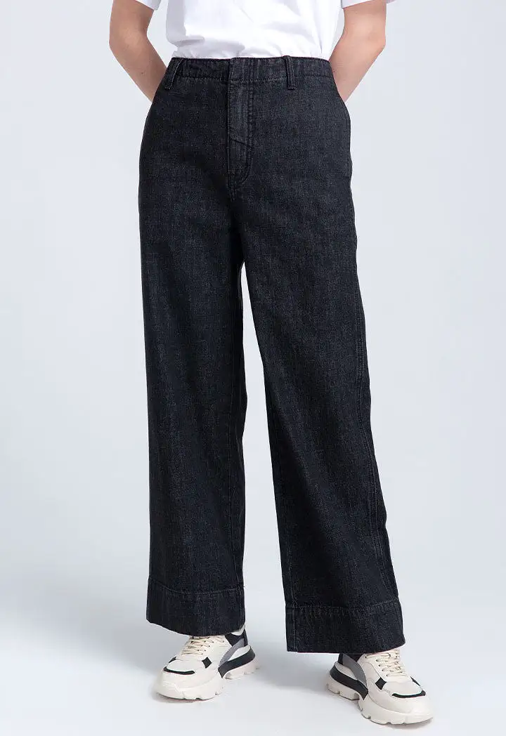 Wide Hem Straight Cut Trouser